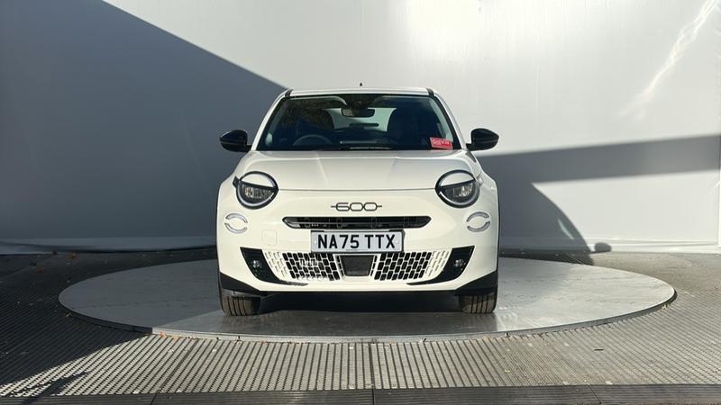 Used Fiat 600 2025 for sale - 76302712: Photo 3