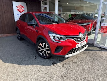 Used Renault Captur 2023 for sale - 79253787: Photo