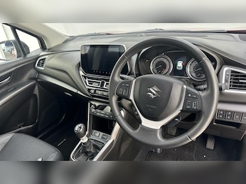 Used Suzuki SX4 S-Cross 2023 for sale - 76277260: Photo