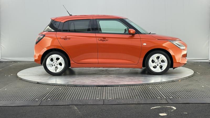 Used Suzuki Swift 2024 for sale - 77442011: Photo 5