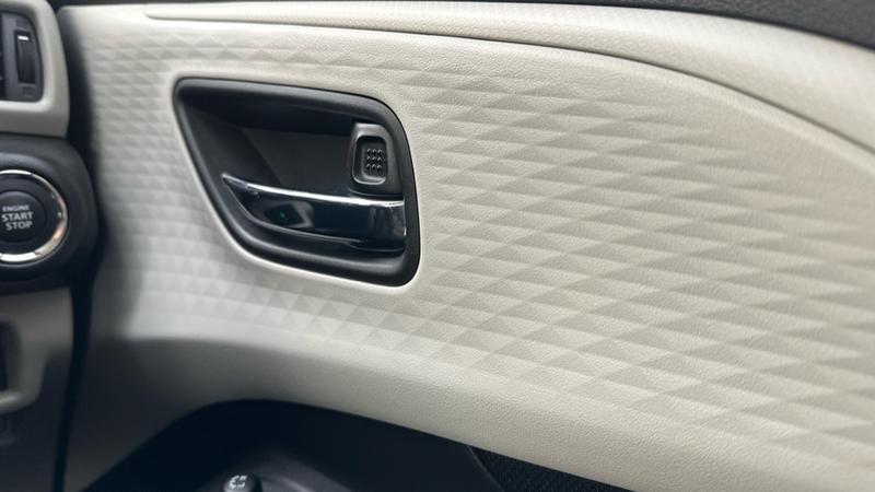 Used Suzuki Swift 2024 for sale - 77442011: Photo 66