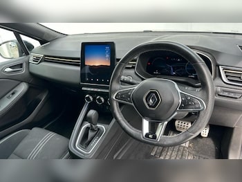 Used Renault Clio 2023 for sale - 79253789: Photo