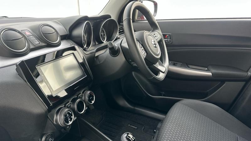 Used Suzuki Swift 2022 for sale - 77599634: Photo 35