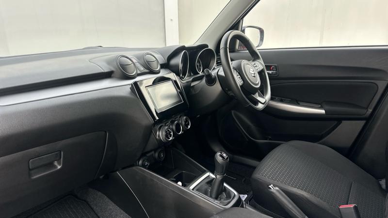 Used Suzuki Swift 2022 for sale - 77599634: Photo 37