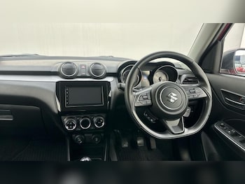 Used Suzuki Swift 2022 for sale - 77599634: Photo