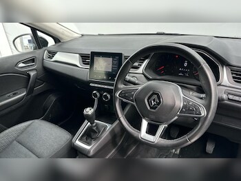 Used Renault Captur 2022 for sale - 75960044: Photo