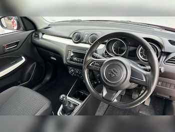 Used Suzuki Swift 2019 for sale - 78001189: Photo