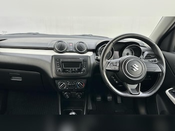 Used Suzuki Swift 2019 for sale - 78001189: Photo