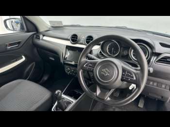 Used Suzuki Swift 2024 for sale - 74966486: Photo