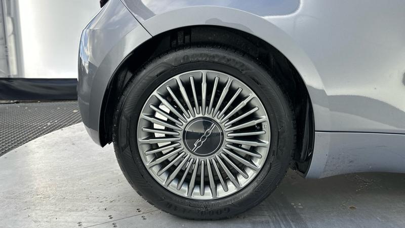 Used Fiat 500e 2022 for sale - 76625331: Photo 20