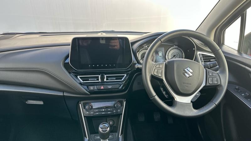 Used Suzuki SX4 S-Cross for sale - 77659800: Photo 4