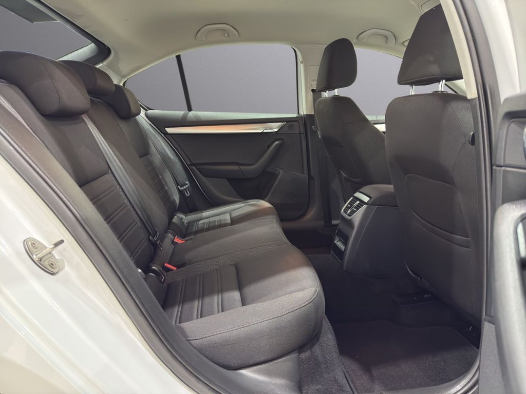 Used Skoda Octavia 2020 for sale - 76579818: Photo 15