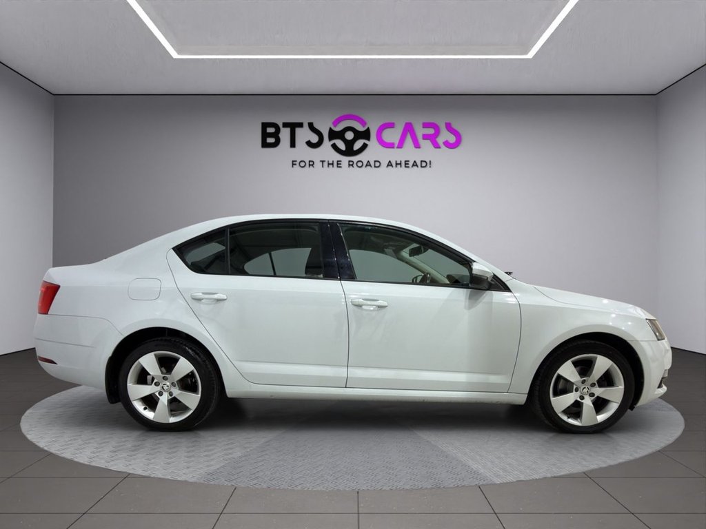 Used Skoda Octavia 2020 for sale - 76579818: Photo 8