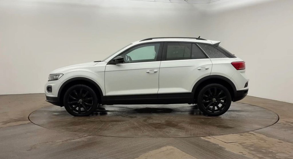 Used Volkswagen T-Roc 2021 for sale - 77748855: Photo 12