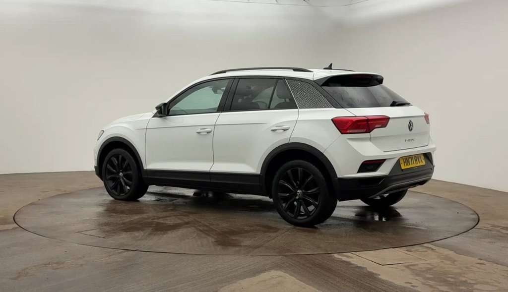 Used Volkswagen T-Roc 2021 for sale - 77748855: Photo 13