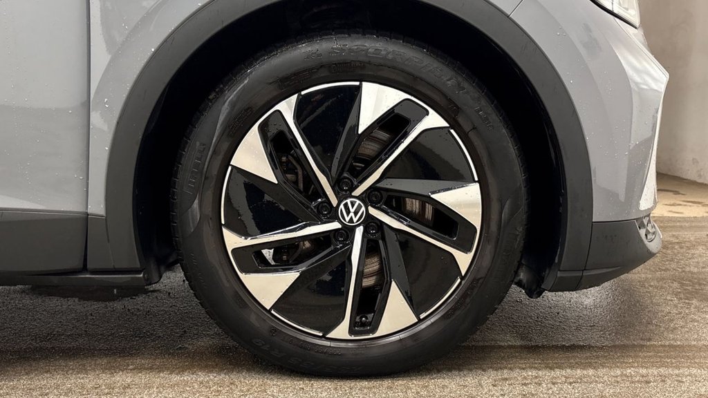 Used Volkswagen ID.4 2021 for sale - 77936801: Photo 5