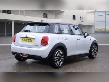 Used MINI Hatch 2020 for sale - 76579783: Photo