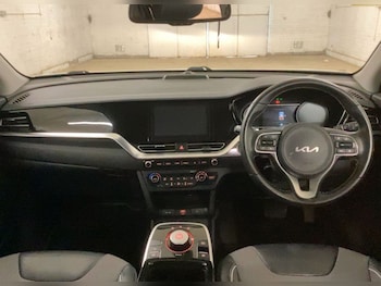 Used Kia Niro 2021 for sale - 78818369: Photo