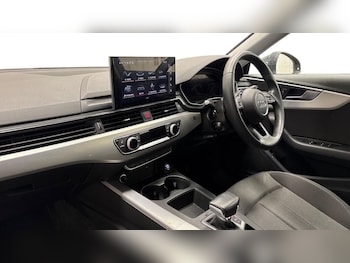 Used Audi A4 2022 for sale - 77480144: Photo