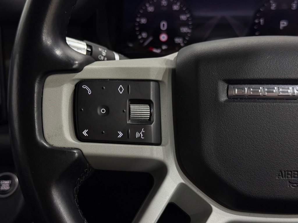 Used Land Rover Defender 2020 for sale - 76698131: Photo 17