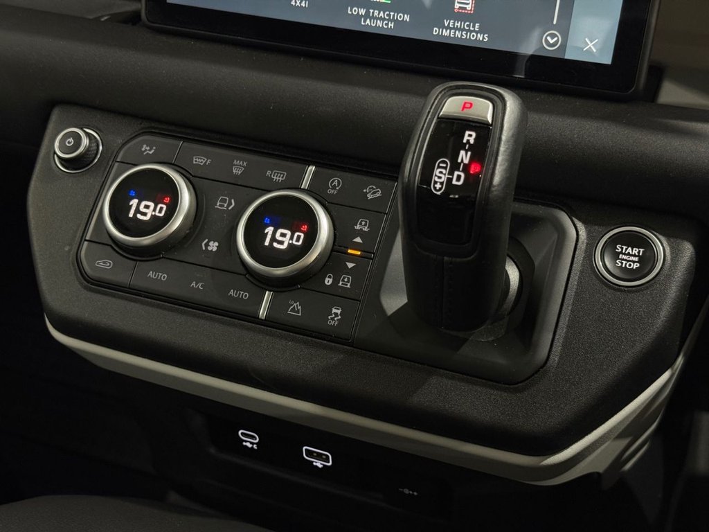 Used Land Rover Defender 2020 for sale - 76698131: Photo 19