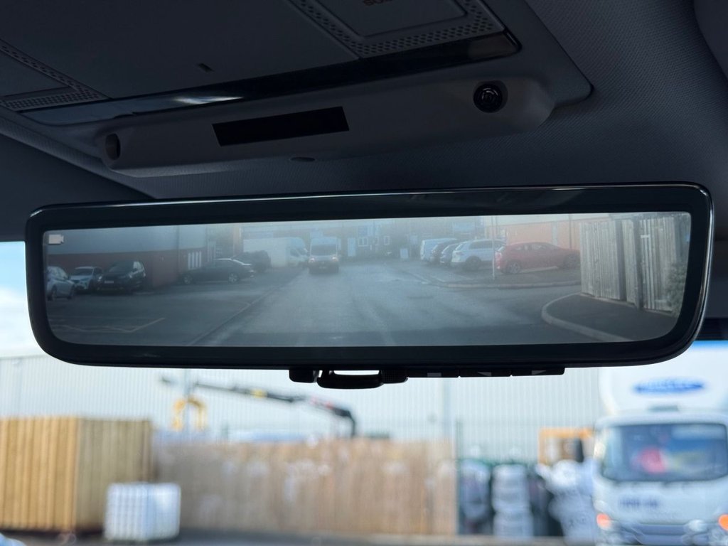 Used Land Rover Defender 2020 for sale - 76698131: Photo 25