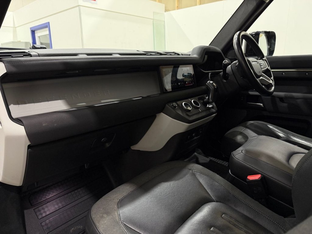 Used Land Rover Defender 2020 for sale - 76698131: Photo 29