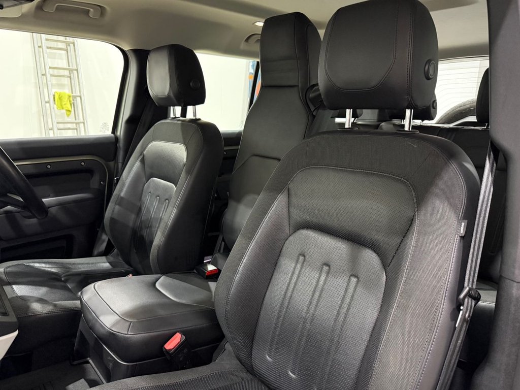 Used Land Rover Defender 2020 for sale - 76698131: Photo 30