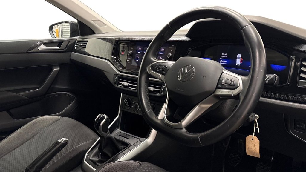 Used Volkswagen Polo 2023 for sale - 77748941: Photo 2