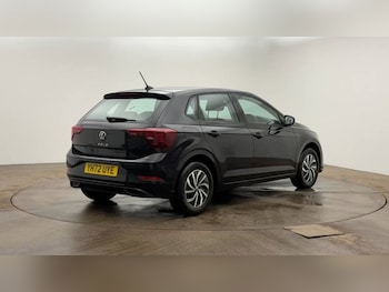 Used Volkswagen Polo 2023 for sale - 77748941: Photo