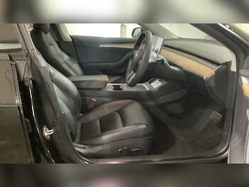 Used Tesla Model 3 2021 for sale - 77356713: Photo