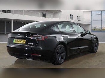 Used Tesla Model 3 2021 for sale - 77356713: Photo