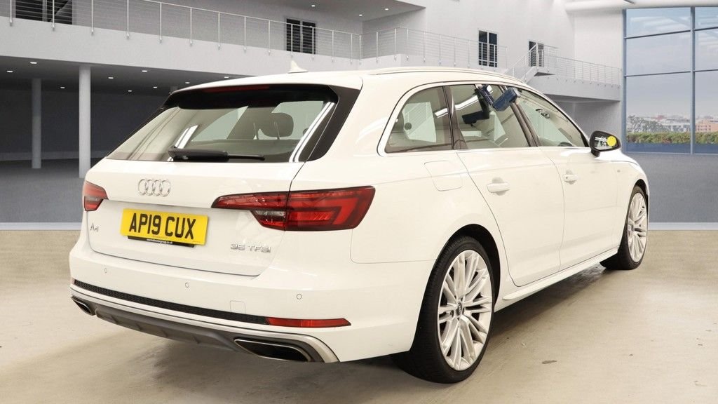 Used Audi A4 2019 for sale - 77806729: Photo 3