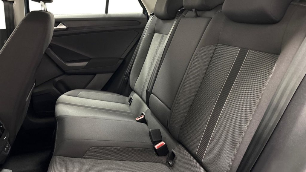 Used Volkswagen T-Roc 2022 for sale - 77341822: Photo 7