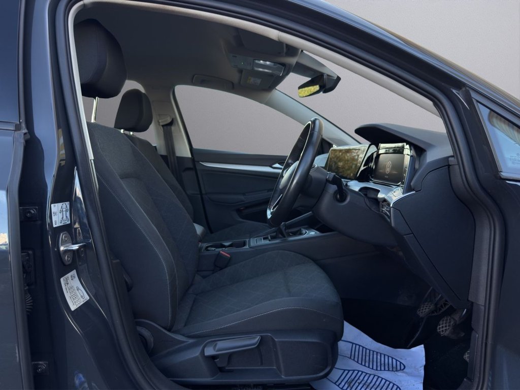 Used Volkswagen Golf 2023 for sale - 76579800: Photo 11