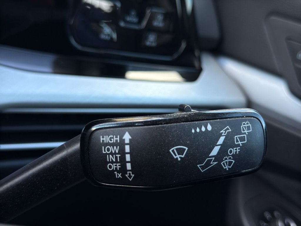 Used Volkswagen Golf 2023 for sale - 76579800: Photo 21