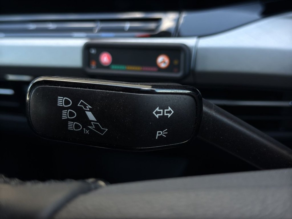 Used Volkswagen Golf 2023 for sale - 76579800: Photo 22