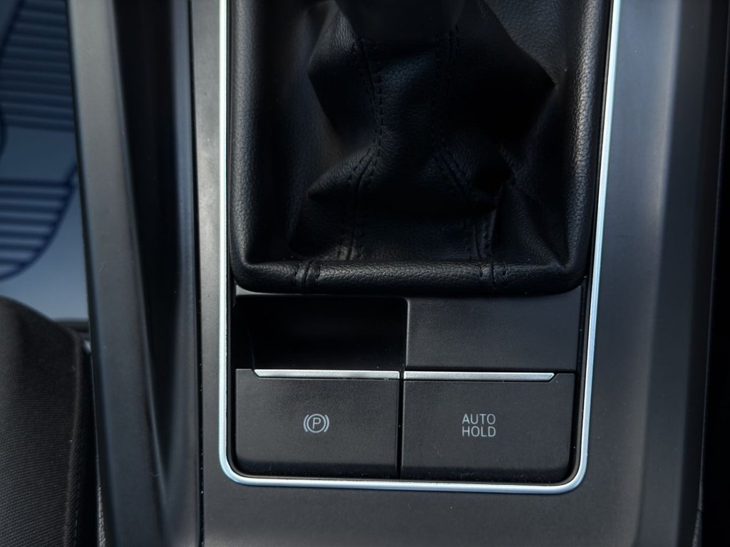 Used Volkswagen Golf 2023 for sale - 76579800: Photo 23