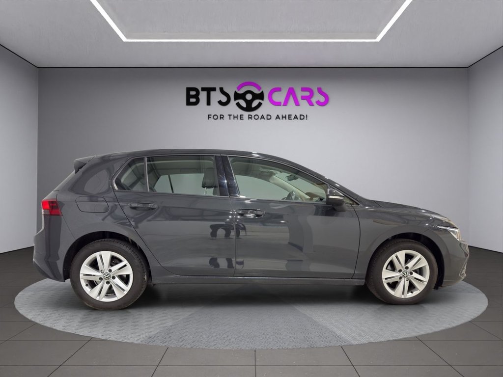 Used Volkswagen Golf 2023 for sale - 76579800: Photo 9