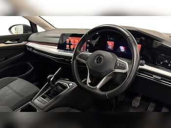 Used Volkswagen Golf 2020 for sale - 76579792: Photo