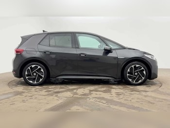Used Volkswagen ID.3 2021 for sale - 78377376: Photo
