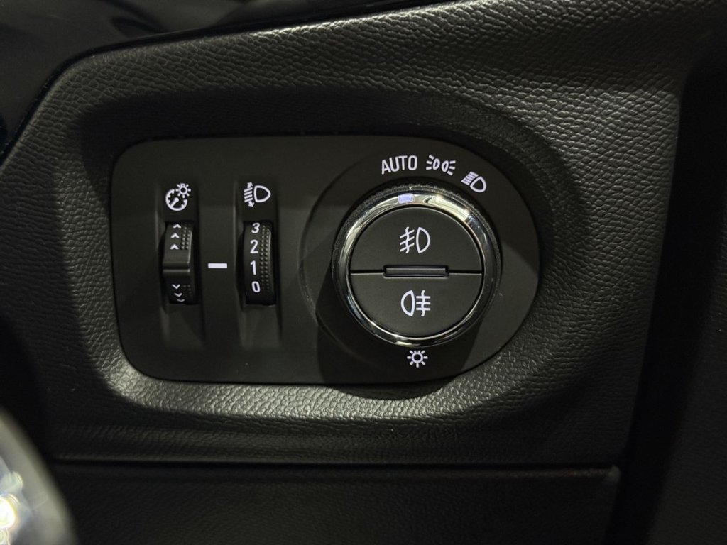 Used Vauxhall Corsa 2022 for sale - 77820513: Photo 30