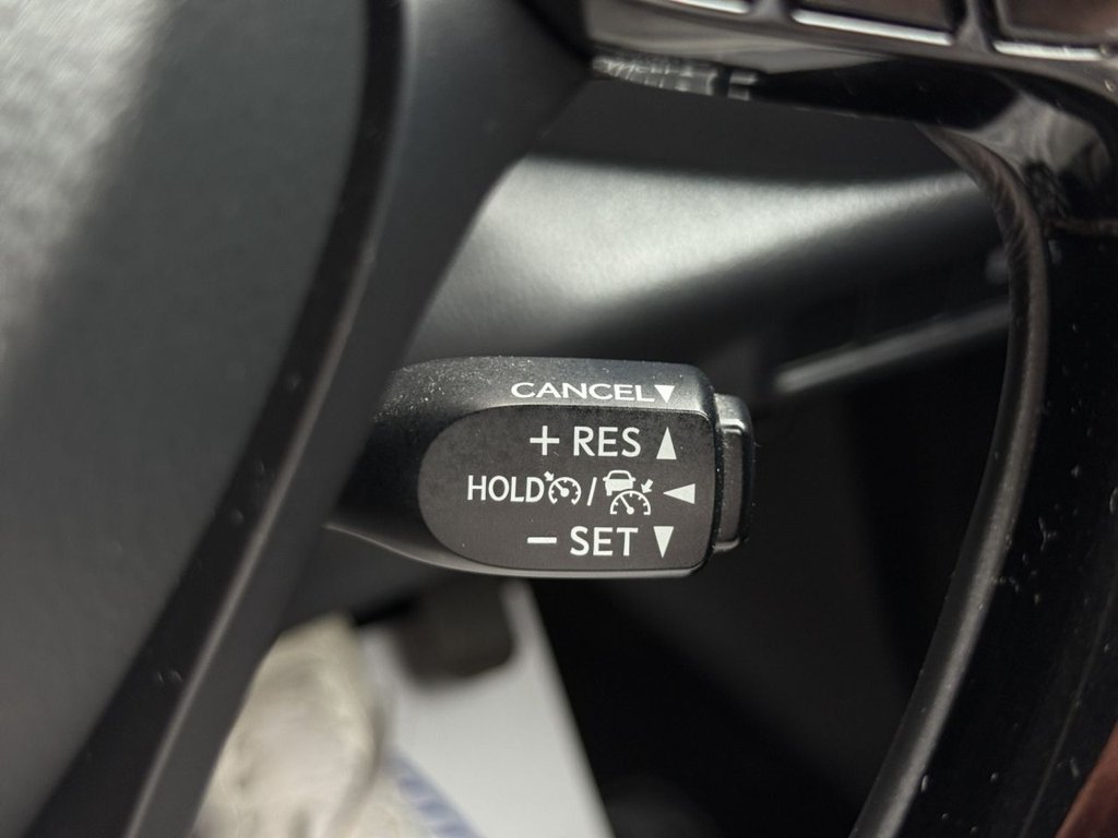 Used Toyota C-HR 2019 for sale - 76883040: Photo 22