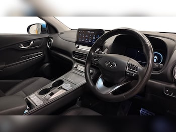 Used Hyundai KONA 2023 for sale - 79129472: Photo
