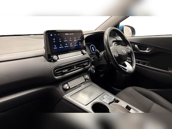 Used Hyundai KONA 2023 for sale - 79129472: Photo