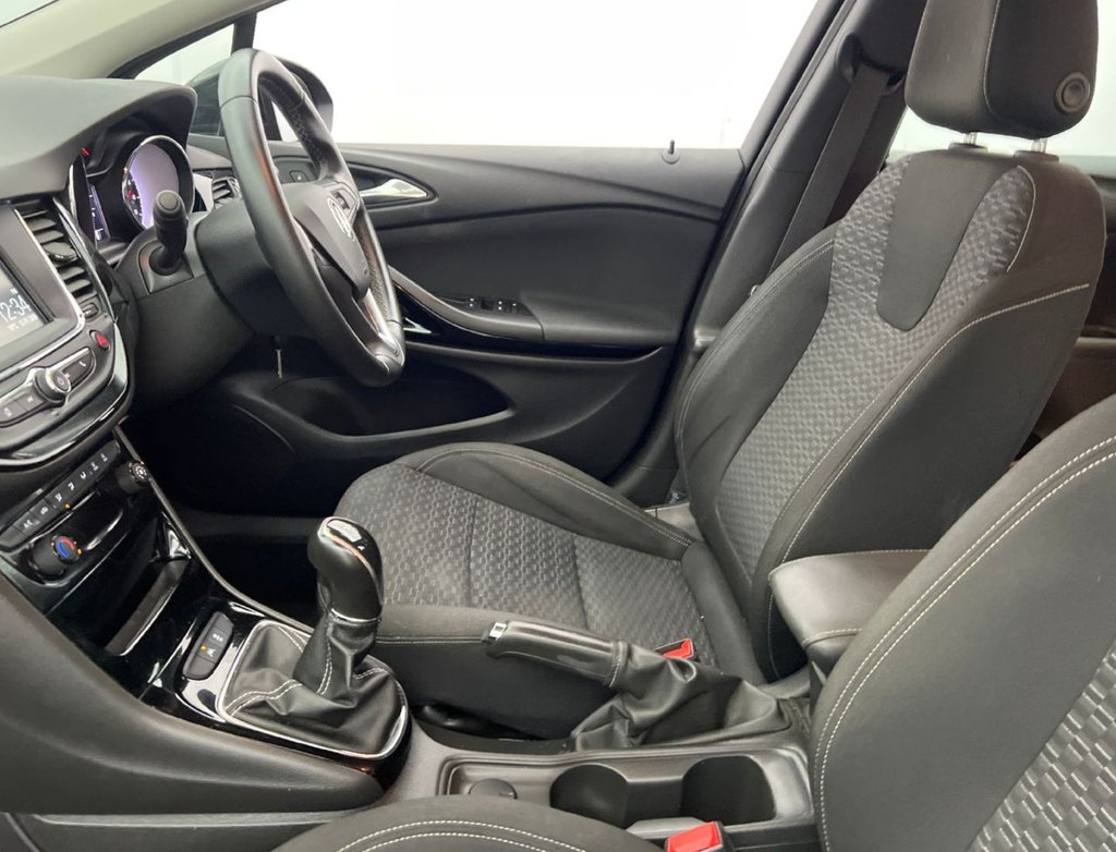 Used Vauxhall Astra 2018 for sale - 77399792: Photo 8