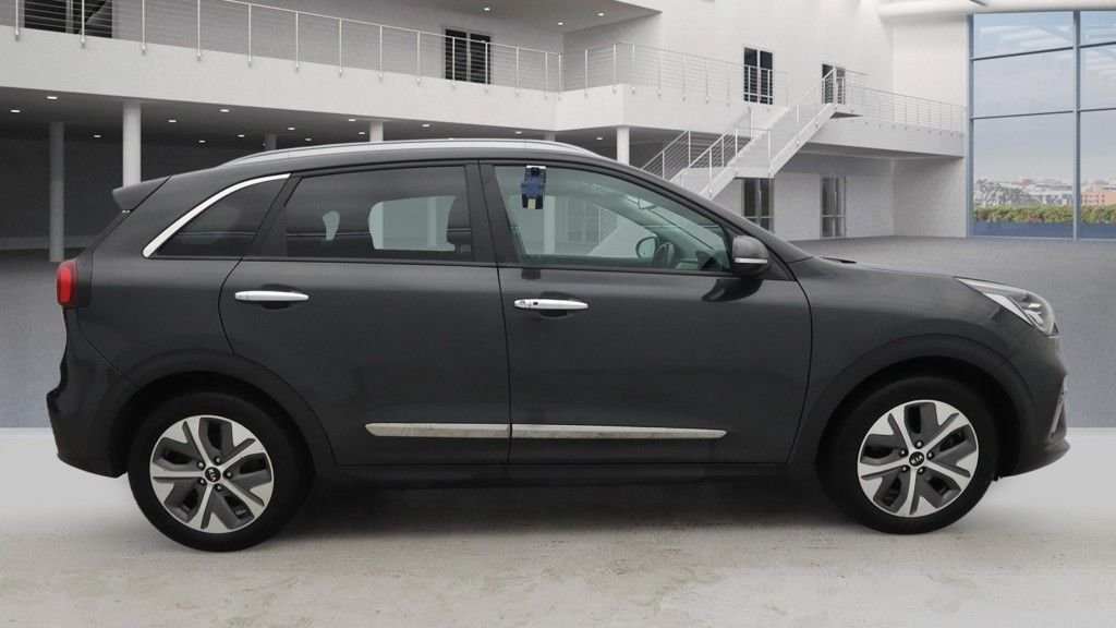 Used Kia Niro 2021 for sale - 77499407: Photo 8