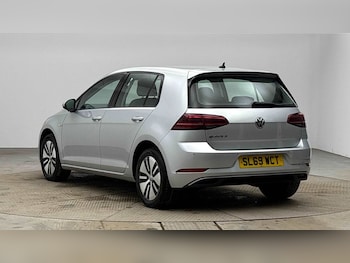 Used Volkswagen Golf 2019 for sale - 78288563: Photo