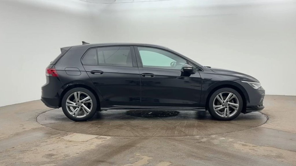 Used Volkswagen Golf 2020 for sale - 76867631: Photo 20