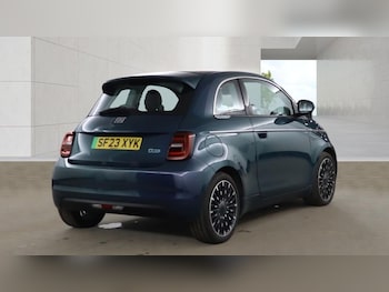 Used Fiat 500e 2023 for sale - 79334305: Photo